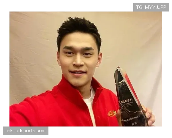 孙杨这日常比你刷剧还认真，运动员里的“生活教科书”你知道吗？